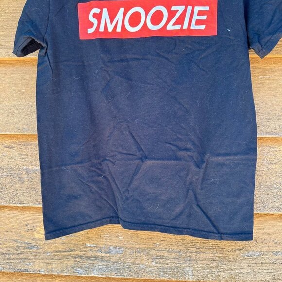 Gildan Heavy Cotton Black Smoozie Supreme Label Shirt Size M - Picture 4 of 10